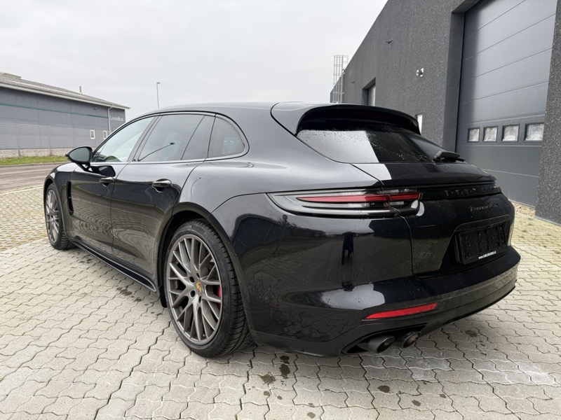 Porsche Panamera GTS rear